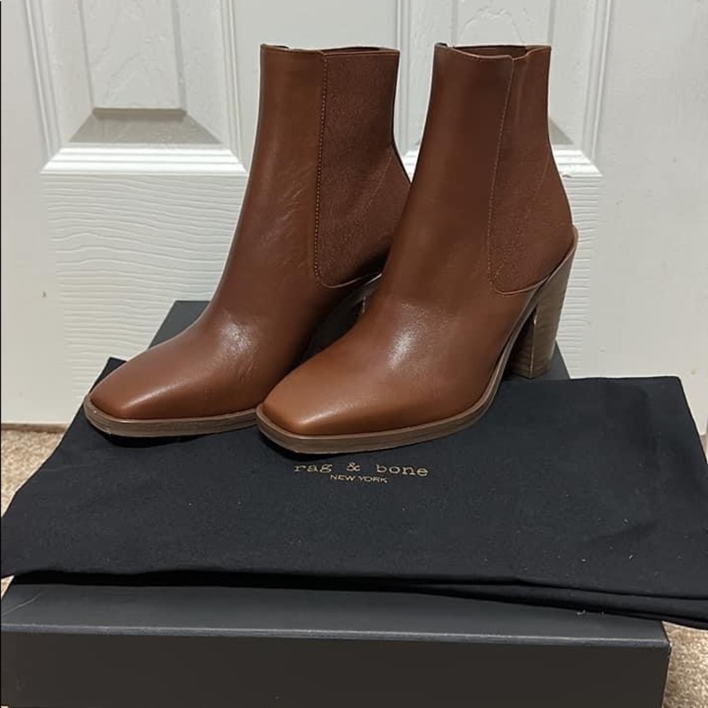 NWT Rag and Bone size 6 (36) brown leather booties